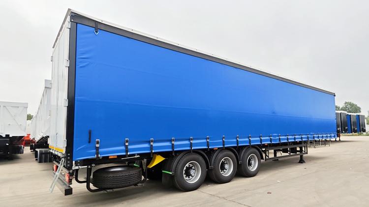 Camion tipo semi sider en venta en Panama
