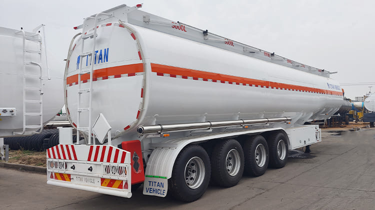 Semirremolque Cisterna de Combustible en Venta
