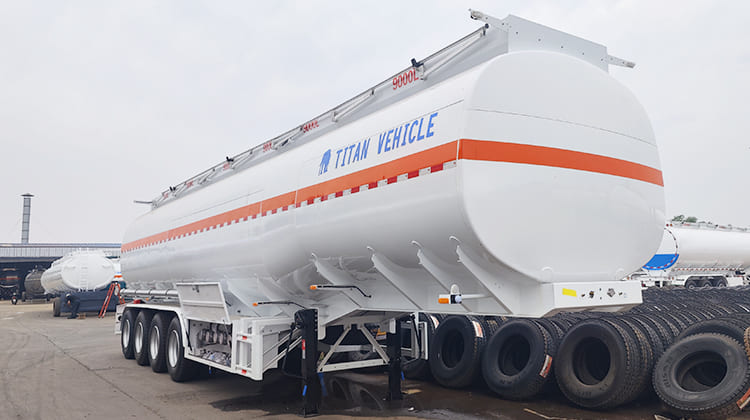 Semirremolque Cisterna de Combustible en Venta