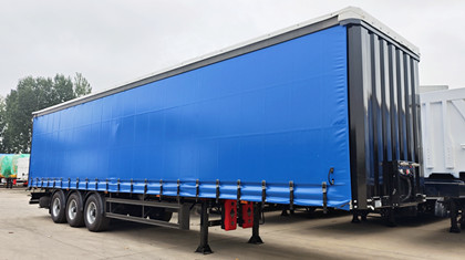 Camion semi sider