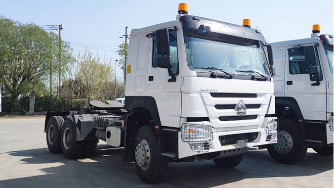 Tracto Sinotruk Howo 6x4